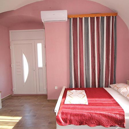Studio Apartman Maro Senj  Luaran gambar